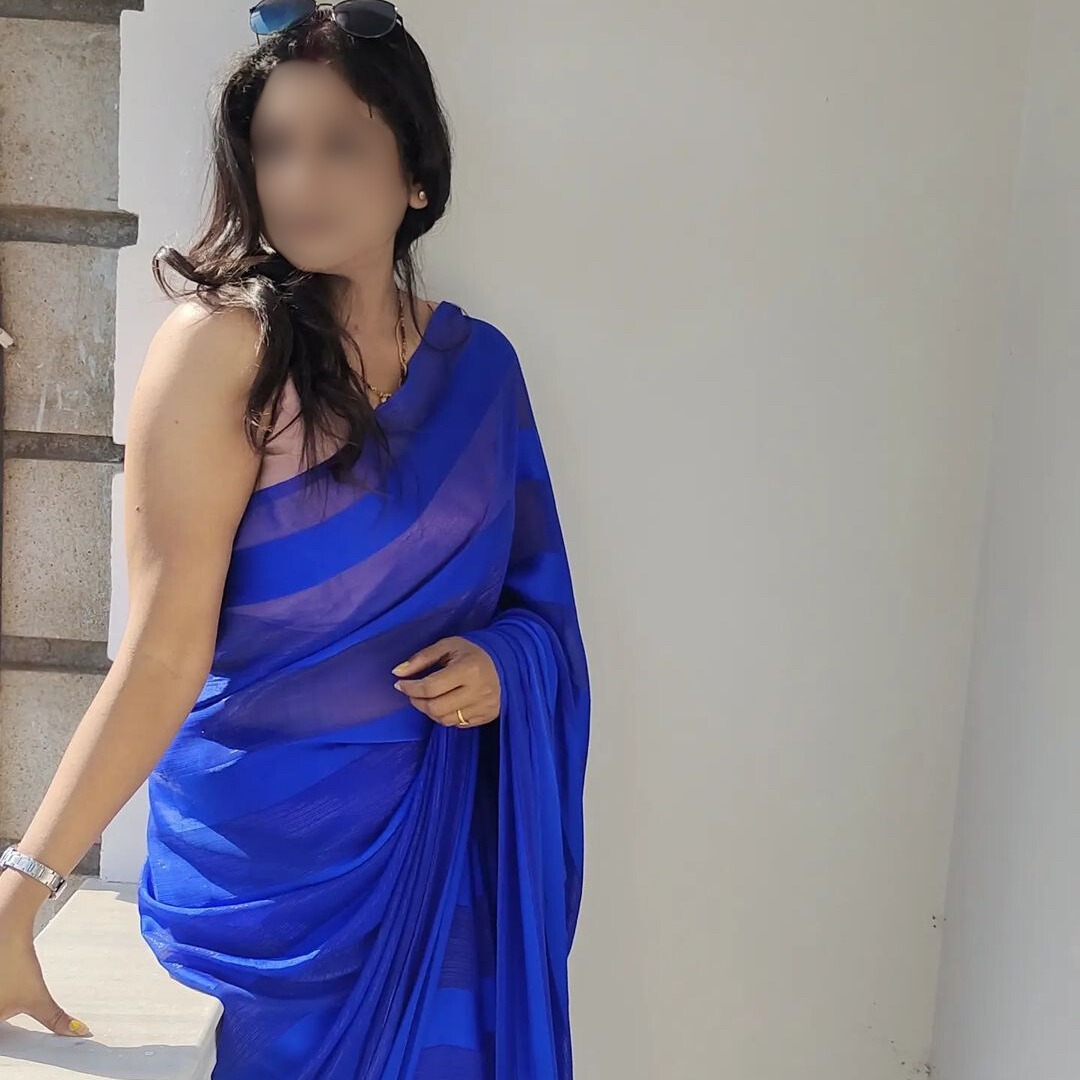 Call Girls Vashi